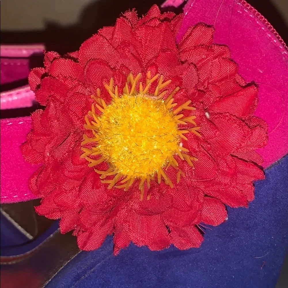 Flower wedges